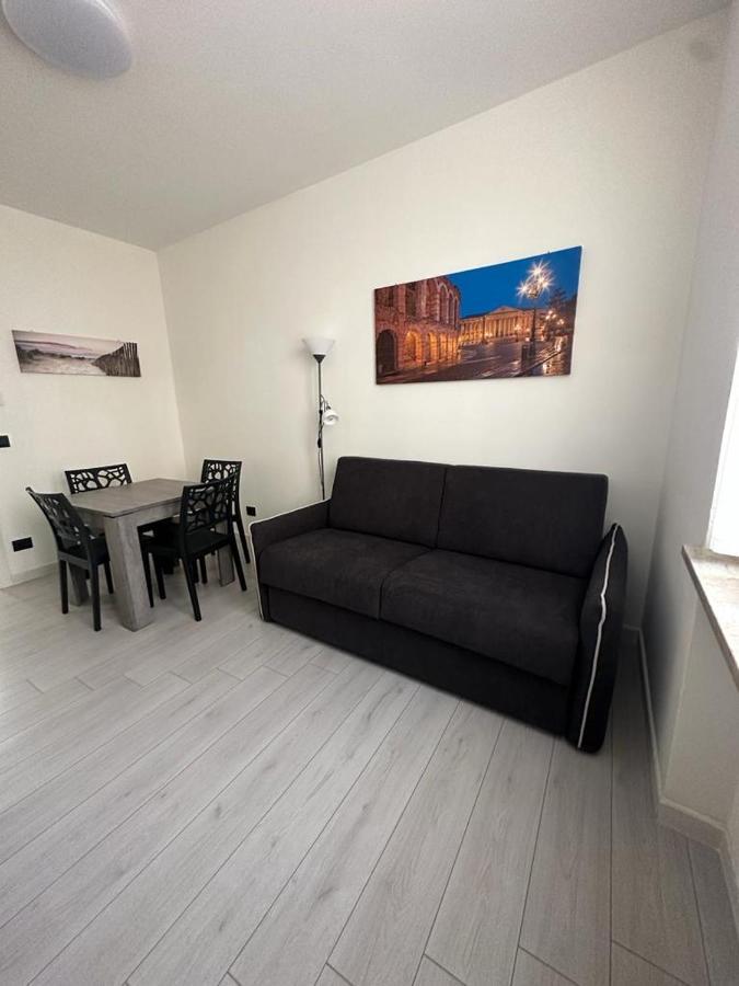 Cavour Apartment Center Bardolino Ngoại thất bức ảnh